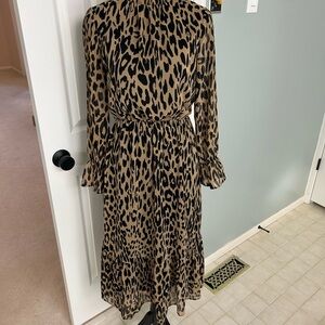 Banana Republic Animal Print Long Sleeve Dress